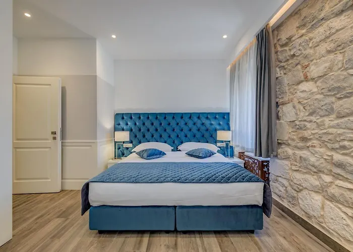 Palms Promenade Luxury Gasthuis 4*