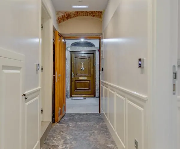 Gasthuis Palms Promenade Luxury 4*