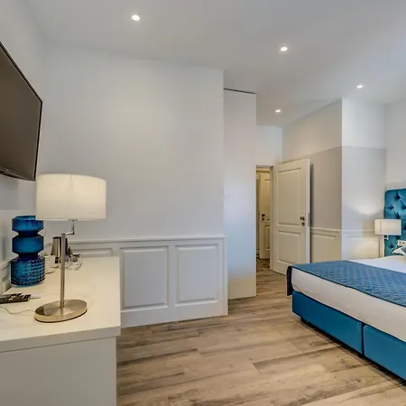 בית הארחה Palms Promenade Luxury ספליט