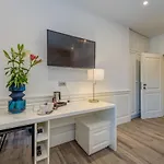 Palms Promenade Luxury Guest house Split
