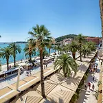 Palms Promenade Luxury Guest house Split