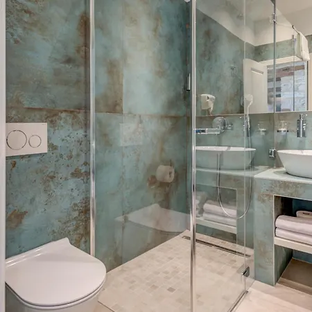 Palms Promenade Luxury Affittacamere 4*